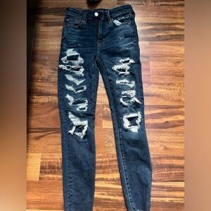 dark wash patched AE size 0 short jeggings